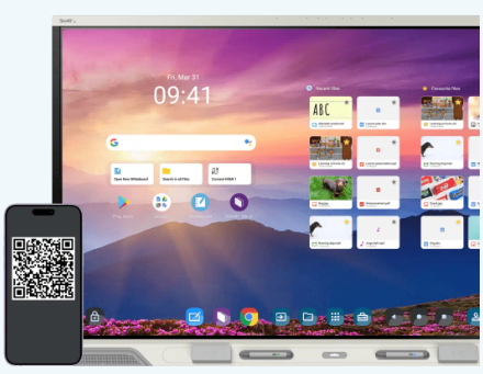 SMART Board من سلسلة RX تعرض مناظر طبيعية جبلية خلابة على الشاشة مع رمز استجابة سريعة (QR) لتسجيل الدخول إلى NFC على هاتف ذكي في المقدمة.